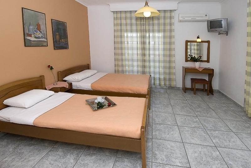 Olympiakí Aktí Harisis Apartments מראה חיצוני תמונה